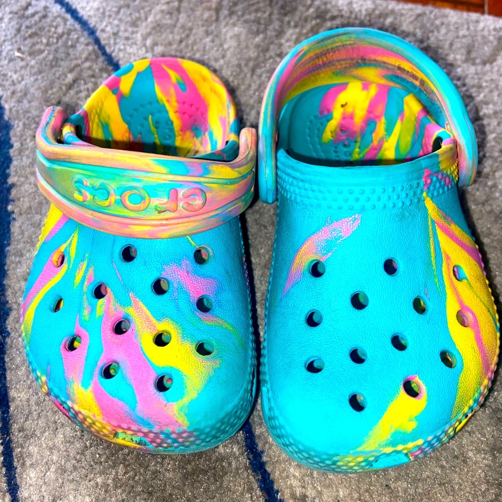 Superman crocs
